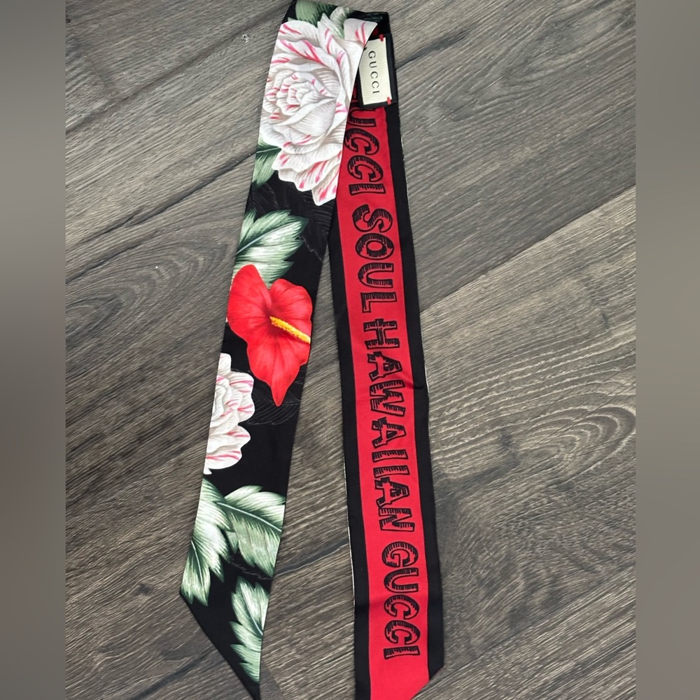 Gucci Hawaiian Soul Silk Floral Women's Hair Scarf